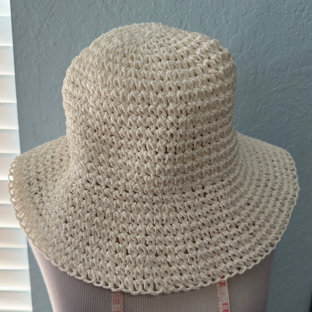 ASOS White/Cream Women's Crochet Bucket Hat